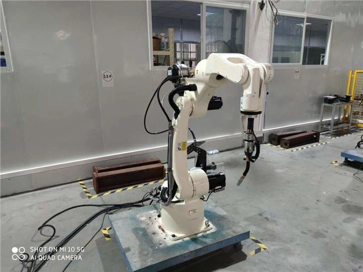 Robotic Welding Machine